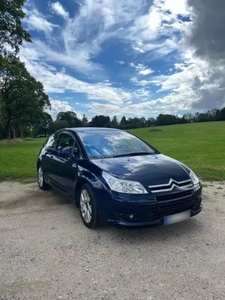 A vendre Citroên C4 essence 1400 cc 16 V 129.500 km