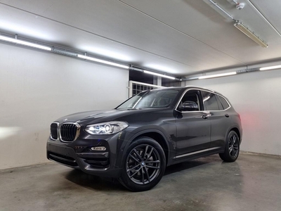 BMW X3 2.0i xDrive - Pano dak -Leder -Garantie