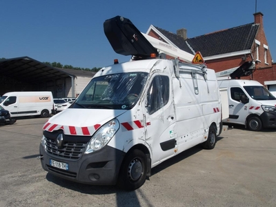 Renault Master Hoogtewerker Ongevalschade !!!