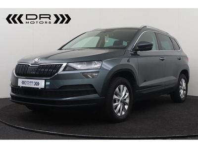 Skoda Karoq 1.6CRTDI AMBITION - LEDER - NAVI - DAB - MIRROR