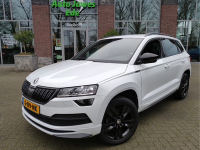 Škoda Karoq 1.5 TSI ACT Sportline Business DSG Wegklapbare trekhaak - Lederen bekleding - Adaptieve Cruise Control - Stoel+Voorruitverwarming