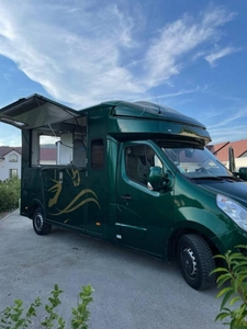 Renault master 150 chvx paardenvrachtwagen