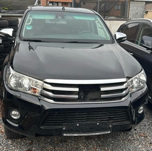 Toyota hilux 2.4 diesel 150 ch euro6 année 2018 27000 km !!