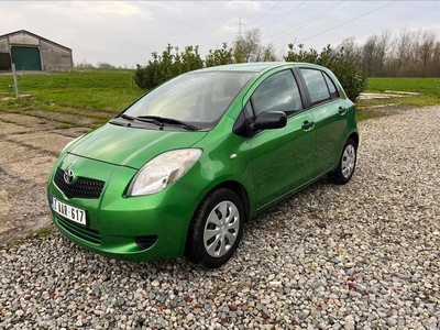 Toyota Yaris 1.0 Essence ⛽️ Airco