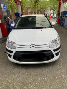 Citroën c4 1.4 benzine prijs 2000€ zo meenemen 0487228642