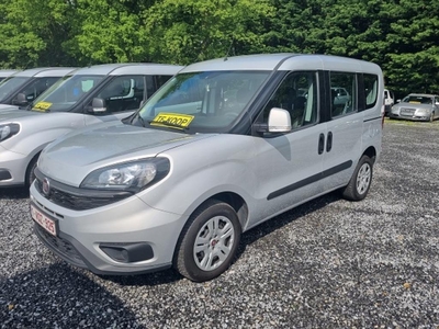 FIAT DOBLO D EURO 6 LICHTE VRACHT 5 ZITPLAATSEN