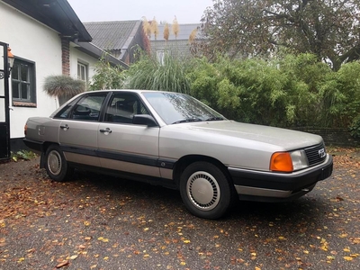 Audi 100 77000km! 1e eigenaar.