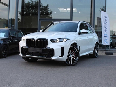 BMW X5 xDrive50e M Sport Pro / MASSAGE / SKYLOUNGE / H-K