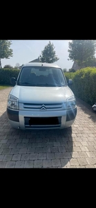 Citroen berlingo 1.4 benzine Lez free