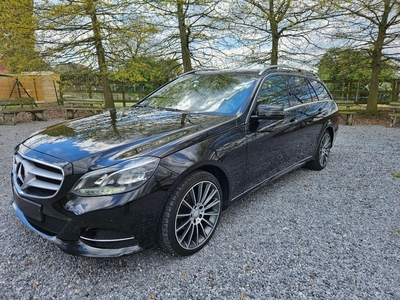 Mercedes e200