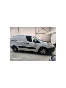 Peugeot Partner 1.6HDI EURO 5 Lichtevracht 3 ZIT !!! 135.00