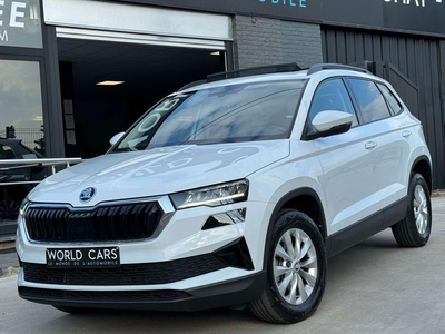 Skoda Karoq 1.5 TSI DSG 1er PROPR EURO 6d PANO CAM NAVI...