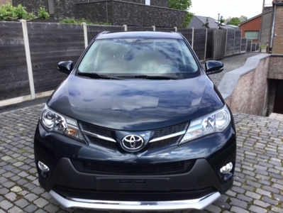 Toyota RAV4 2.0D Dynamic, weinig kilometers , laag verbruik