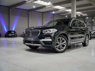 BMW X3 2.0 sDrive18 - X Line - ACC - pano - camera