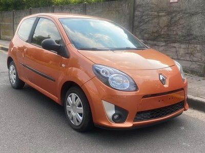 Renault Twingo 1.2i 60 PK 147.000 km bj 2008 Gekeurd !