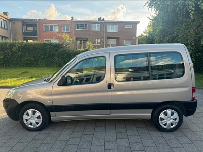 CITROEN BERLINGO 1.4i BENZINE /5 ZITPLAATS/BEDIENING OK