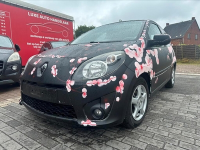 RENAULT TWINGO AUTOMATIQUE 98000 KM