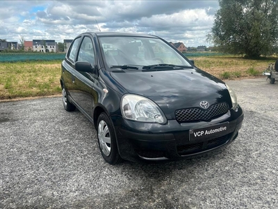 Toyota yaris 1.0 Benzine