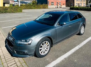 Audi A4 2012 2.0 TDI (export/marchand)