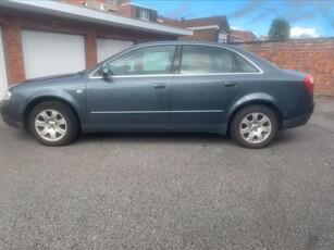 Audi A4 2.0i Benzine 2003 150000km