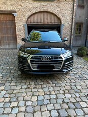 Audi Q5 2.0 TDI quattro s-line