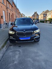 BMW X3 20i Xdrive - Luxury Line - €30.990 of goed bod.