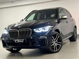 BMW X5 M M50 DASX 400 CV PACK-M SPORT FULL OPTION (bj 2019)