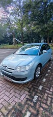 Citroen C4 coupé 1.4 Benzine 140000km. 1300€ zo meenemen