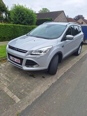 Ford Kuga 2.0 TDCI AWD - 06/2016(prix négociable)