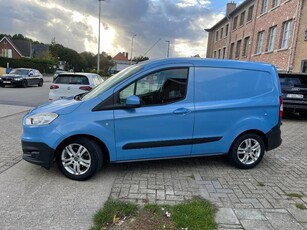 Ford Transit Courier 125000km BTW aftrekbaar 6570 excl. BTW