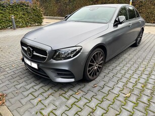 Mercedes E220 AMG line