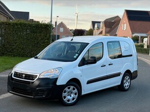 Peugeot Partner 1.6d DUBBELE CABINE/LICHTE VRACHT euro 6b