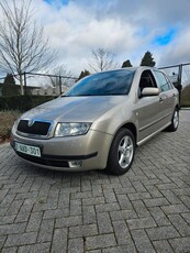 ✅️SKODA FABIA/1.2BENZINE/1EIGENAAR/€4/AIRCO/1 JAAR GARANTIE/