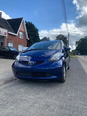 Toyota Aygo inclusief 1 jaar garantie