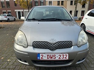 Toyota Yaris 1.0 VVTI