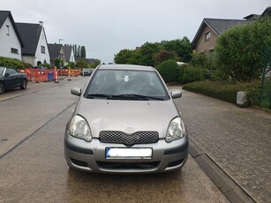 Toyota Yaris 1.0i