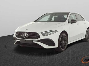 Mercedes-Benz A 250 e Saloon Pano/Burmester/Keyless/Dodehoek