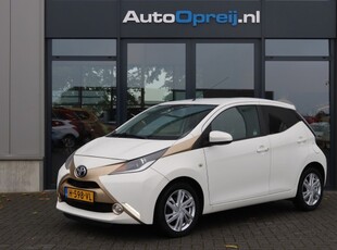 Toyota Aygo 1.0 VVT-i X-Play 5drs. LIM, Airco, Carplay, Camera, LM-Vel