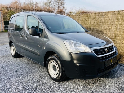 Peugeot Partner / euro6 / Nieuwstaat / Veel opties / Garanti