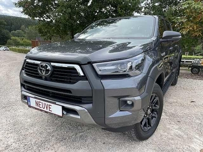 Toyota Hilux 2.8 D4D Auto. Invincible +pack Techno