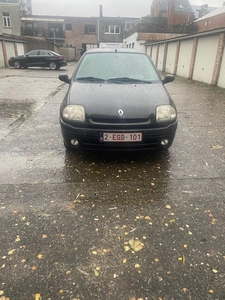 Renault clio 2 1999