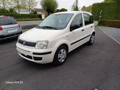 mooie 1.1 benzine nu al gekeurd 102dkm+carpass fiat panda