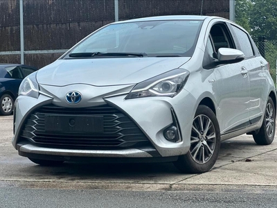 Toyota Yaris 1.3 Hybride/2020/27000km/Full Option