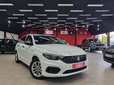 Fiat TIPO Kombi 1.4 16V Lounge**NAVIGATIE**AIRCO**DIG.AIRCO*