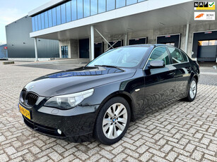 BMW 5-serie 525d Executive/YOUNGTIMER/AUT/NAVI/LEDER/APK09-01-2026/TOPSTAAT/RIJD SUPER