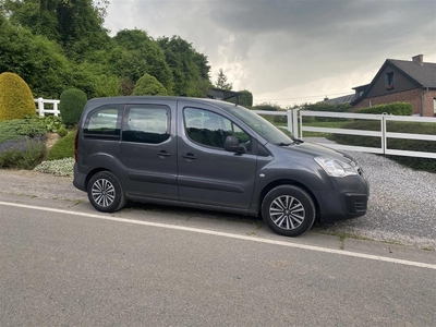 Peugeot Partner Tepee 1.6 Essence 5 places // Garantie