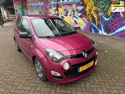 Renault Twingo 1.2 16V Authentique 1e eigenaar airco facelift model zeer mooie auto rijd perfect