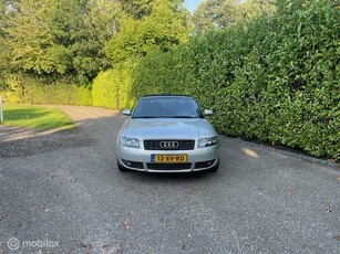 Audi A4 Cabriolet 2.4 V6 zeer mooie auto