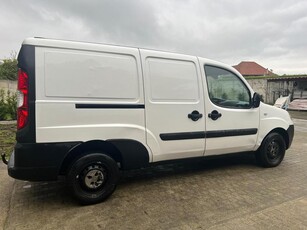 Fiat Doblo 1.9JTD Maxi lichte vracht blanco gekeurd