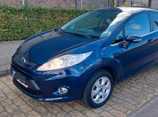 Ford Fiesta * 1.6 TDCI * EURO 5 * Prête à immatriculé *